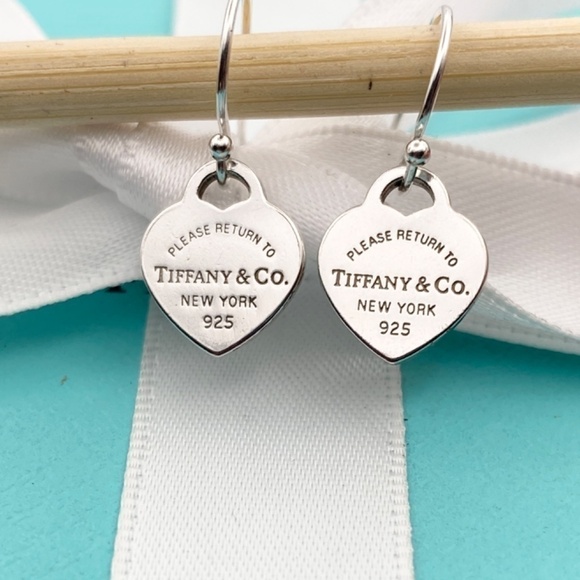 New Return to Tiffany & Co Mini Heart French Hook Earrings 925 Silver W/Box - Picture 4 of 8